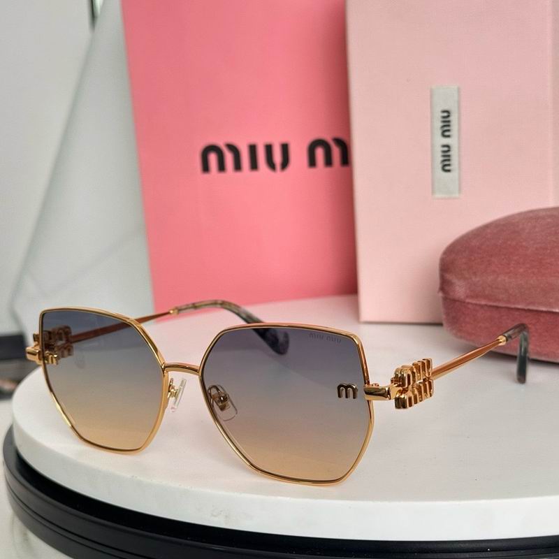 Miu Miu Glasses sms 213